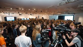 Hunderte Schüler lernen die Medienbranche beim Jugendmedientag im hr kennen